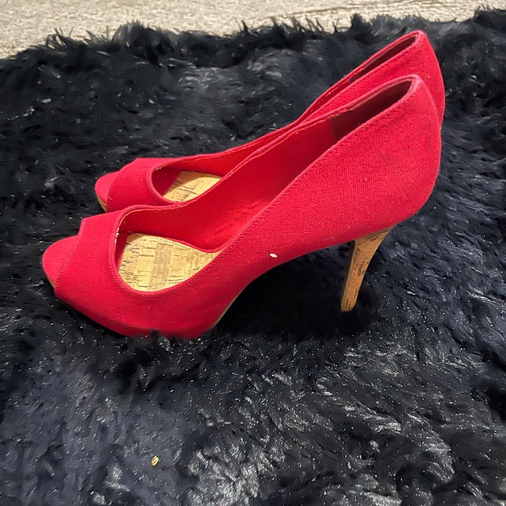 Perfect for Summer! Red Heels
